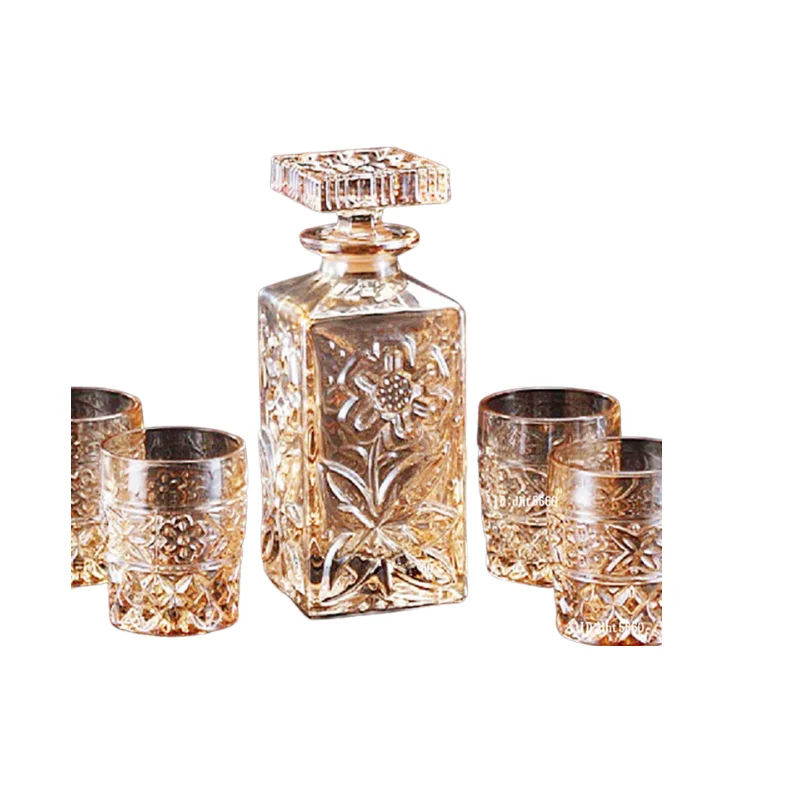 

Christmas Bar Setup Crystal Whiskey Wines Vintage Wine Glass Party Games Martini Coquiteleira Para Drinks Glass Bottle JD50JJ