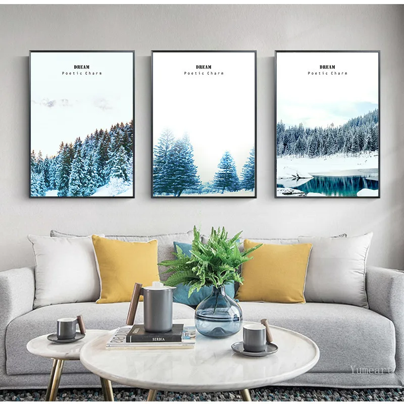 Картина на холсте с изображением зимней Снежной Горы в скандинавском стиле