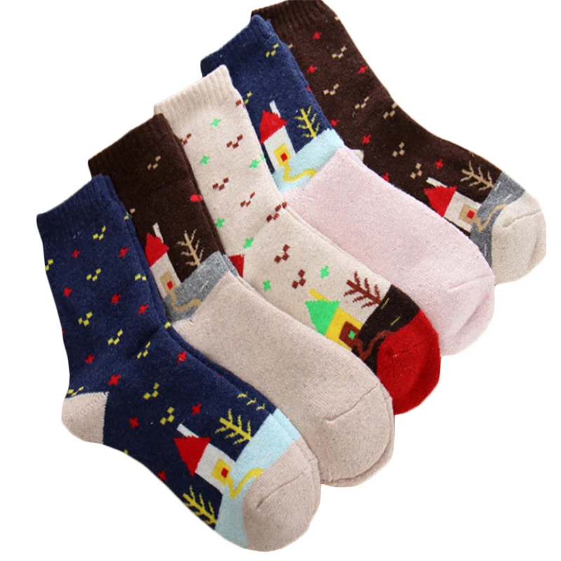 Cute Christmas Socks Women Kawaii Vintage Girl Socks Fashion Simple Campus Style Series Cotton Sock