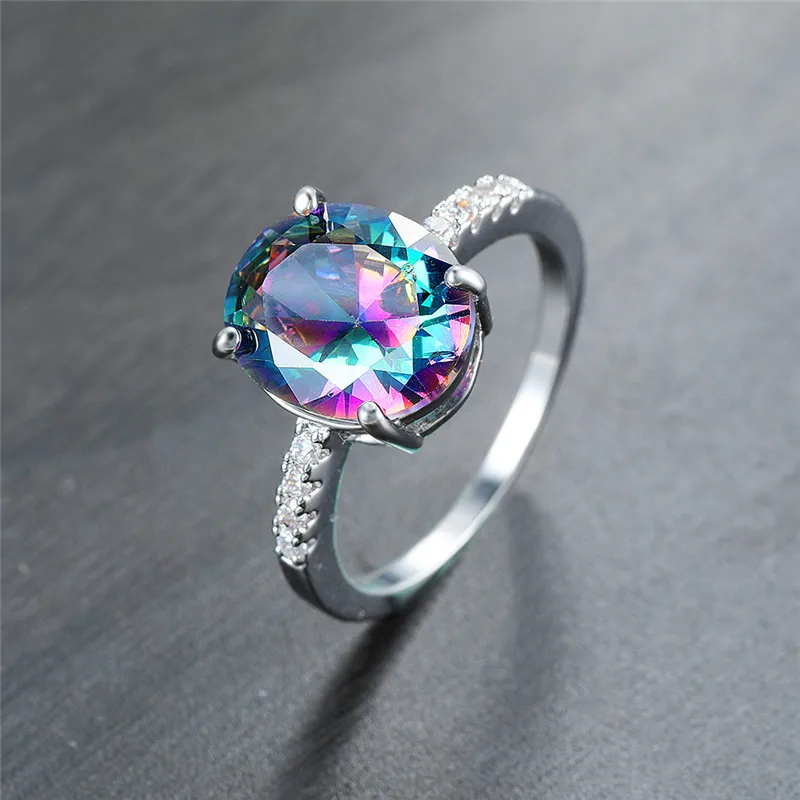 Загадочное женское кольцо с радужным кристаллом и камнем очаровательные