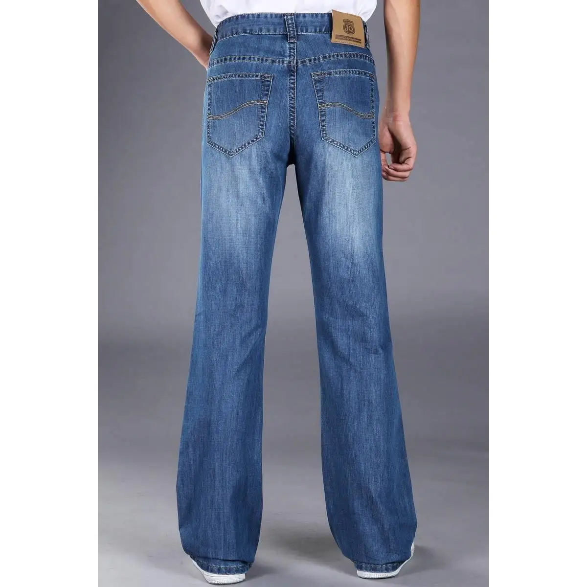 

21 Spring and Autumn Men's High Waist New Loose Horn Jeans Korean Version