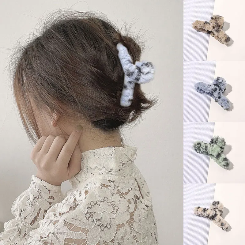 

Korean Version Cute Sweet Plush Hair Clip Fashionable Ins Style Hair Accessories Personality Pretty Leopard Print Shark Clip