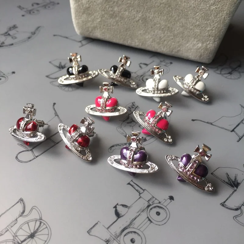 

2021 New Temperament Copper Inlaid Zirconium Stud Earrings for Women Heart-shaped Saturn Earrings