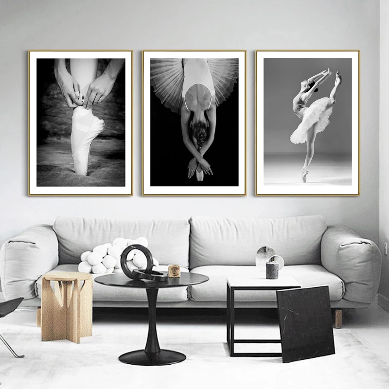 ВИНТАЖНЫЙ ПЛАКАТ для танцев в студии черно-белый балетный танцор фотография
