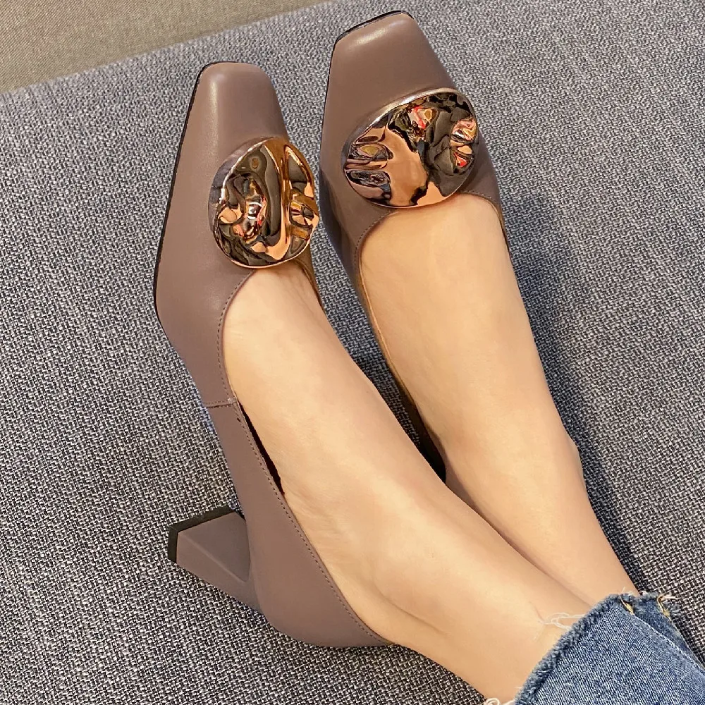 

Plus size 33-43 women's genuine leather slip-on pumps thick high heel metal decoration elegant ladies OL style daily dress shoes
