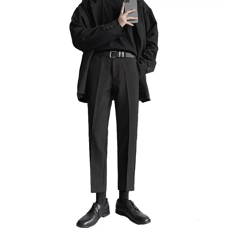 Рисунок 6 - Брюки мужские костюмные однотонные