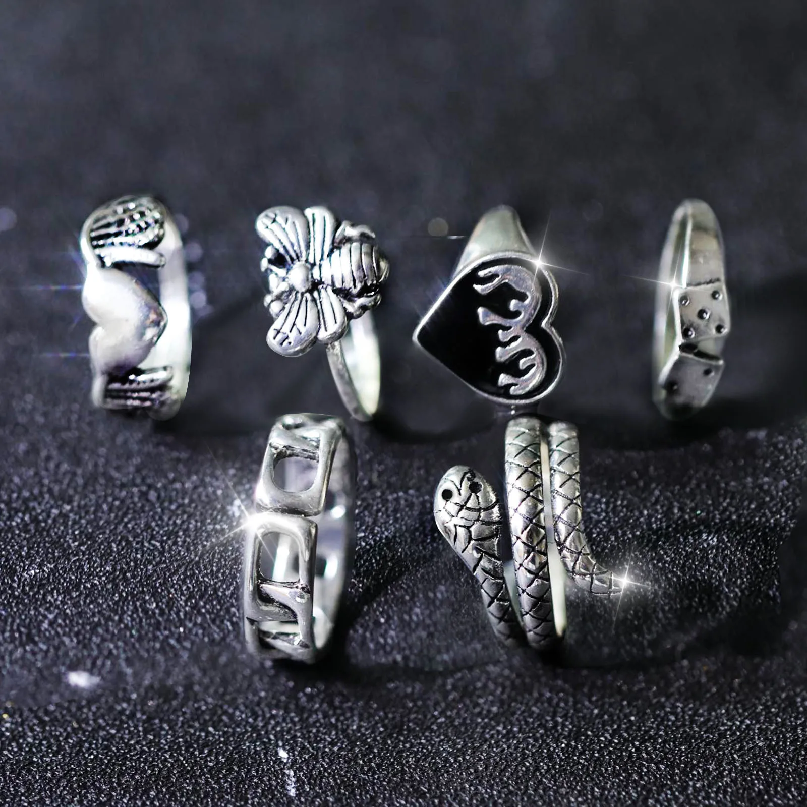 

HI MAN 6 Pcs/Set Mixed Simple Dice Heart Bee Geometric Snake Ring Women Trend Hip Hop Rock Banquet Performance Jewelry