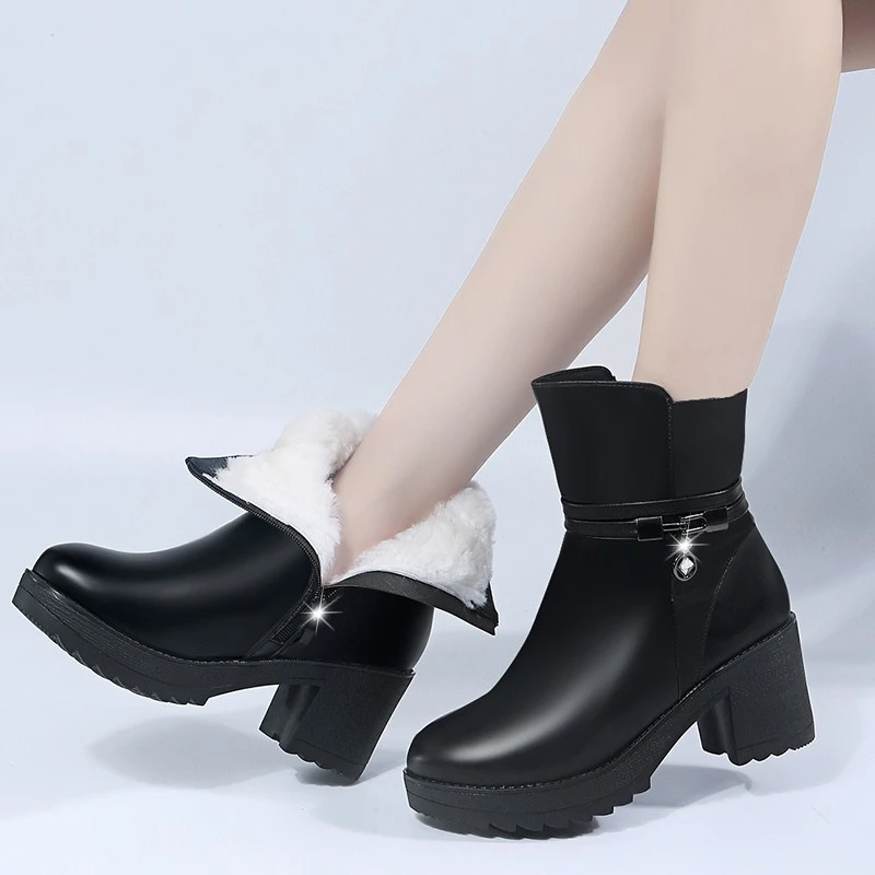 

2021 Top Quality Genuine Leather Shoes Women Ankle Boots Crystal Zip High Heels Shoes Ladies Winter Wool Snow Boots