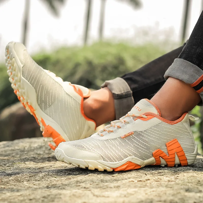 2020 кроссовки для пеших прогулок Мужская дышащая обувь из сетчатого материала