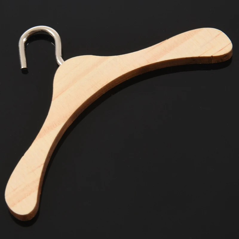 

10pcs Wooden hanger for 1/4 BJD dolls