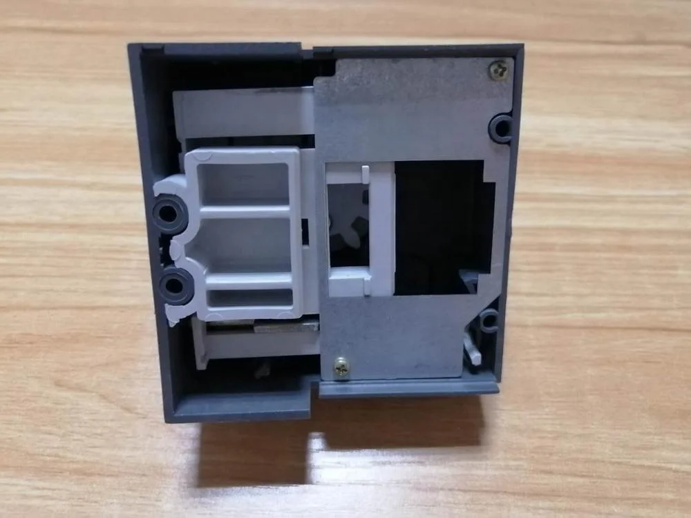 

Circuit breaker door installation with adjustable depth rotary handle switch KT3RH