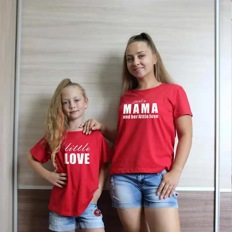 

Для мамы и дочери футболка одежда с надписью «Mommy And Me» семейного футболка одинаковые комплекты для мамы и для девочек в возрасте от года до т...