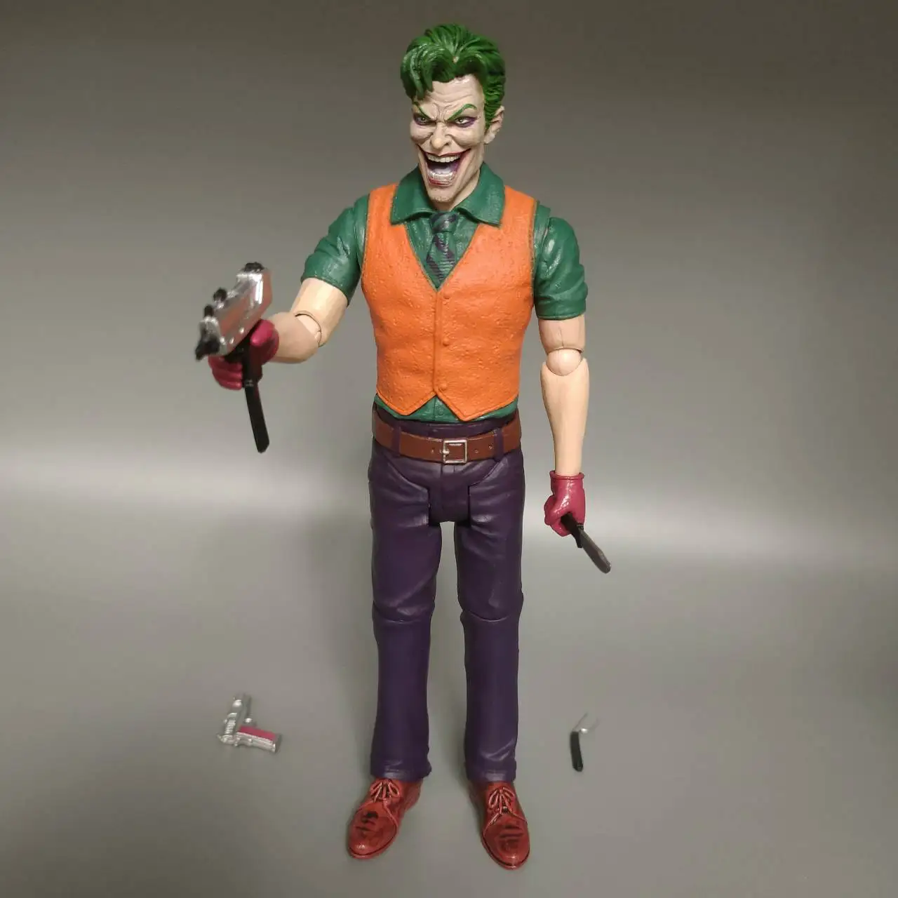 DCC экшн-фигурка Джокера принца из фильма оранжевый жилет | Игрушки и хобби