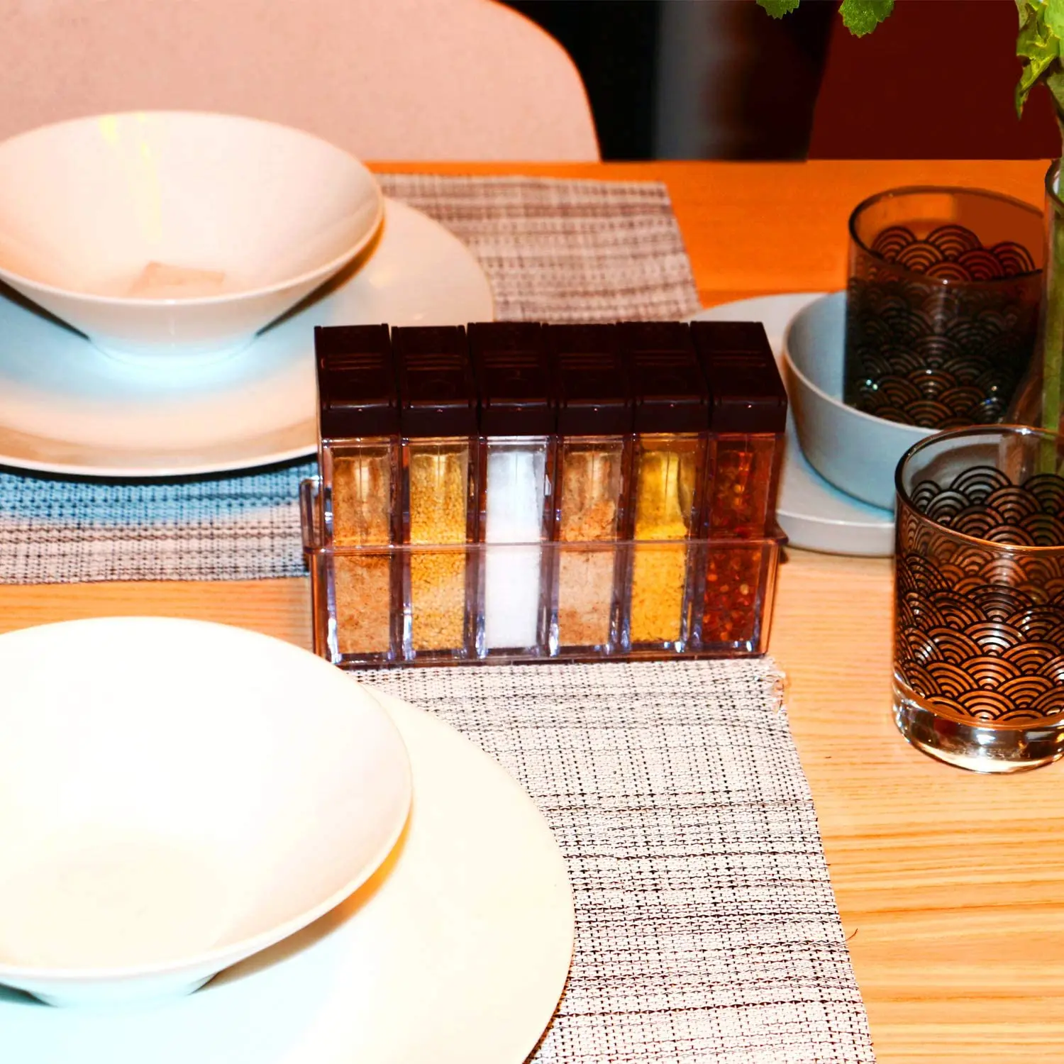 

Creative Transparency Sets Device Kitchen Salt Shaker Gadget Sets Spice Jars Rack Spice Organizer Two-Way Opening Six-Piece Suit