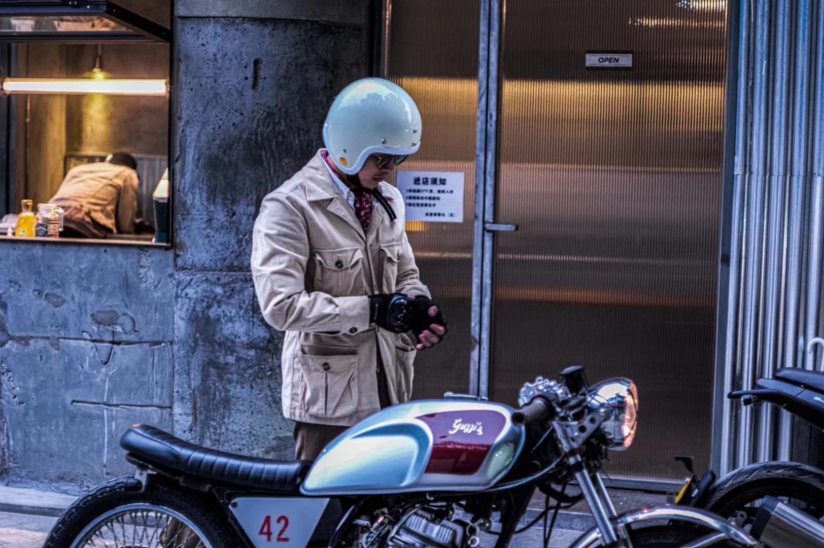 Винтажное японское Легкое покрытие TT &amp CO Casco 500tx белый резиновый край