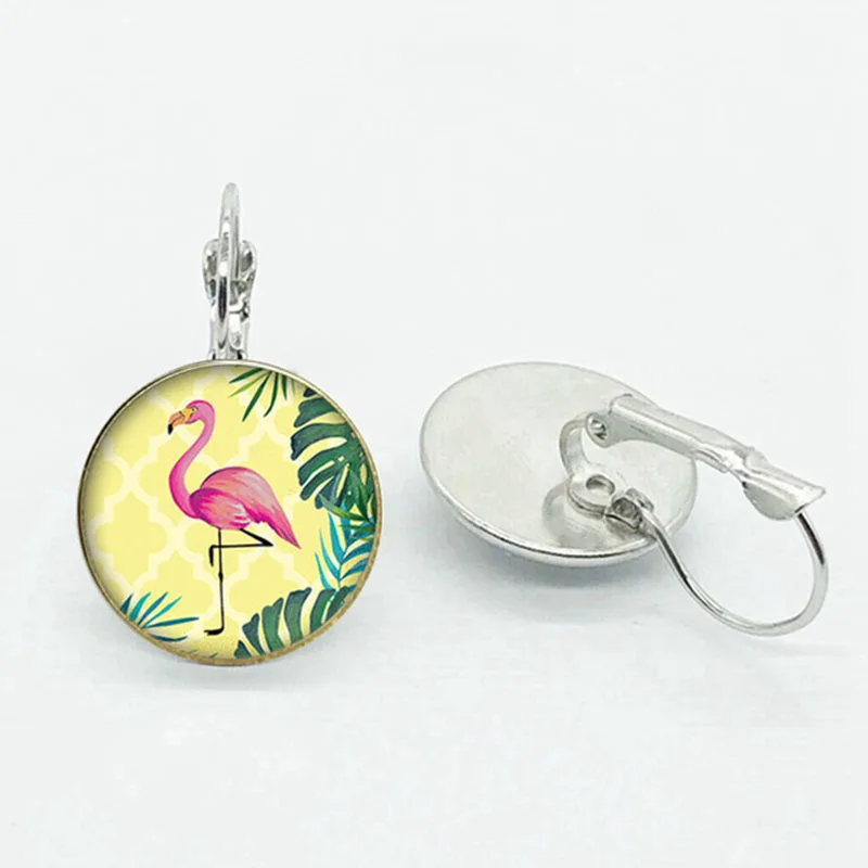 

Fashion Flamingo Earrings Flamingo Beach Painting Glass Cabochon Earrings Ladies Girls Birthday Party Gifts