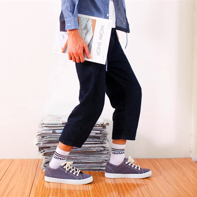 

5 Pairs Funny Letter Korea Halajuku Hip-hop Street Skate Socks Hosiery Men High Quality Black White Casual Cotton Short Socks