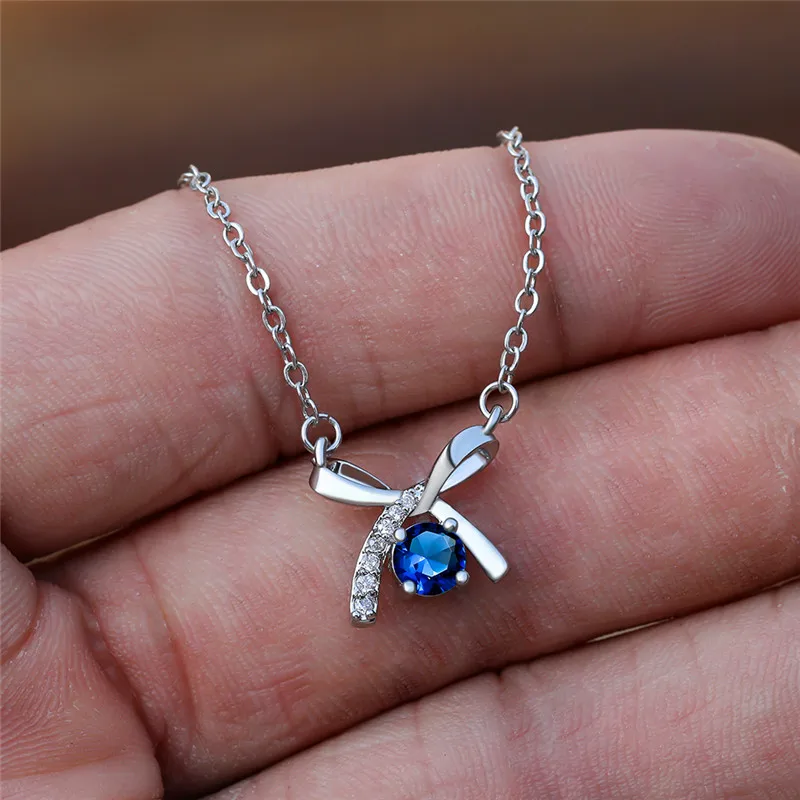 

Female Crystal Blue Bowknot Pendant Necklace Charm Silver Color Chain Necklaces For Women Cute Round Zircon Wedding Necklace