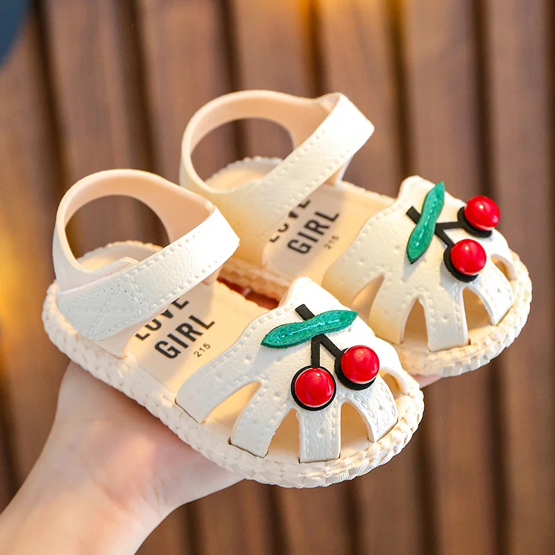 

Girls' sandals 2021 summer new baby shoes cute Cherry Baby Shoes soft soled children's shoes fashion