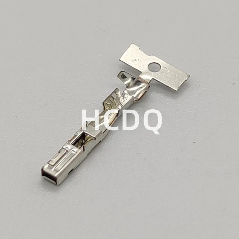 

The original 90980-12C39 10PIN Female automobile connector plug shell and connector are supplied from stock