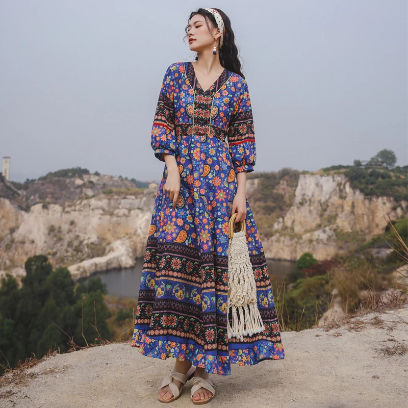 

Collaosed shao about Aaron web celebrity in same ethnic printed 7 minutes of sleeve v-neck dress Bohemian cotton dress