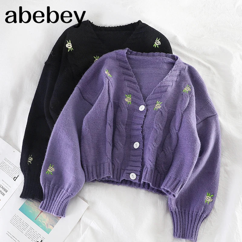 Женский трикотажный свободный свитер с цветочной вышивкой V образным вырезом и