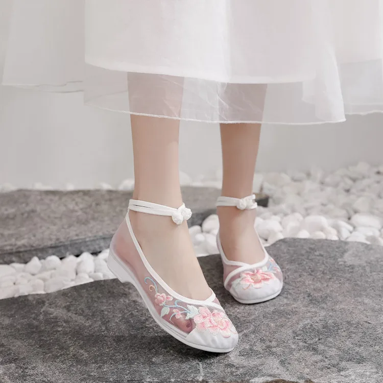 

Summer New National Style Embroidered Shoes Ancient Style Hanfu Shoes Low Heel Mesh Female Student's Shoes Chinese Style