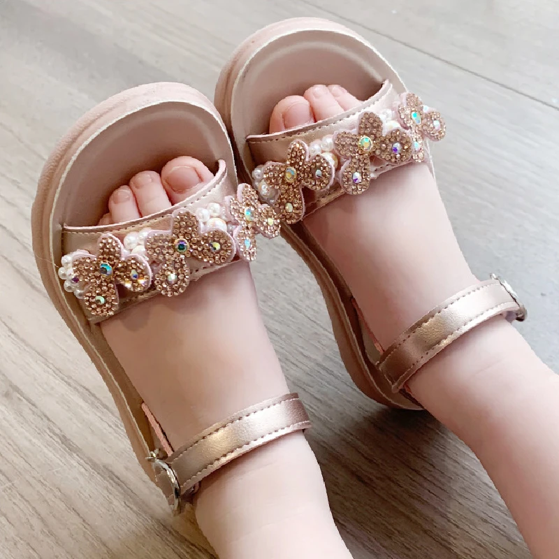

Summer Kids Sandals For girls Sandals Fashion Toddler Baby Comfortable Beach Shoe Stones Butterfly Big Children Princess Slipper