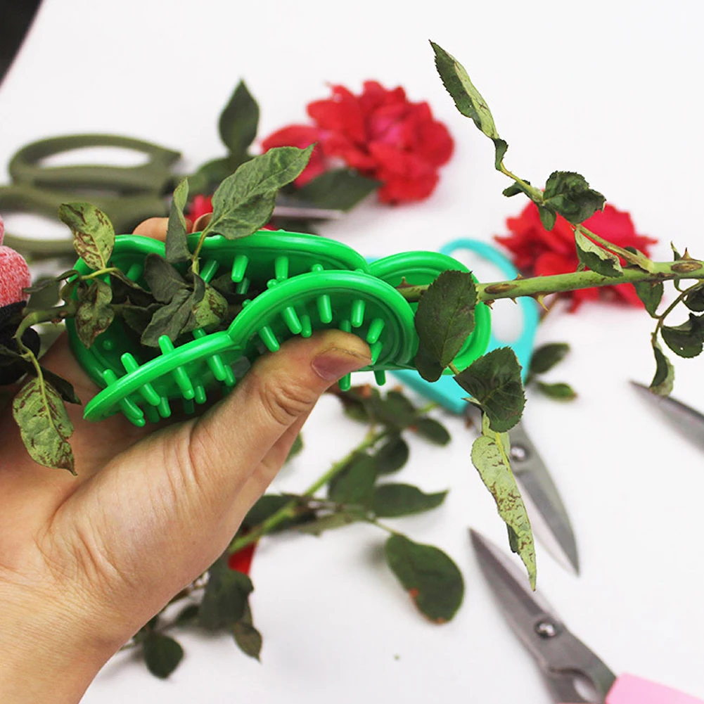 

5PCS Rubber DIY Cut Tool Florist Flower Rose Thorn Stem Leaf Stripper Rose Removing Burr Eco-friendly Garden Tool Green Pink