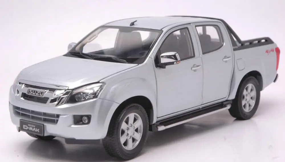 1:18 литья под давлением модель для ISUZU D-MAX серебро Пикап сплав игрушечный автомобиль миниатюрная коллекция подарки D MAX DMAX грузовик - Цвет: With Frame