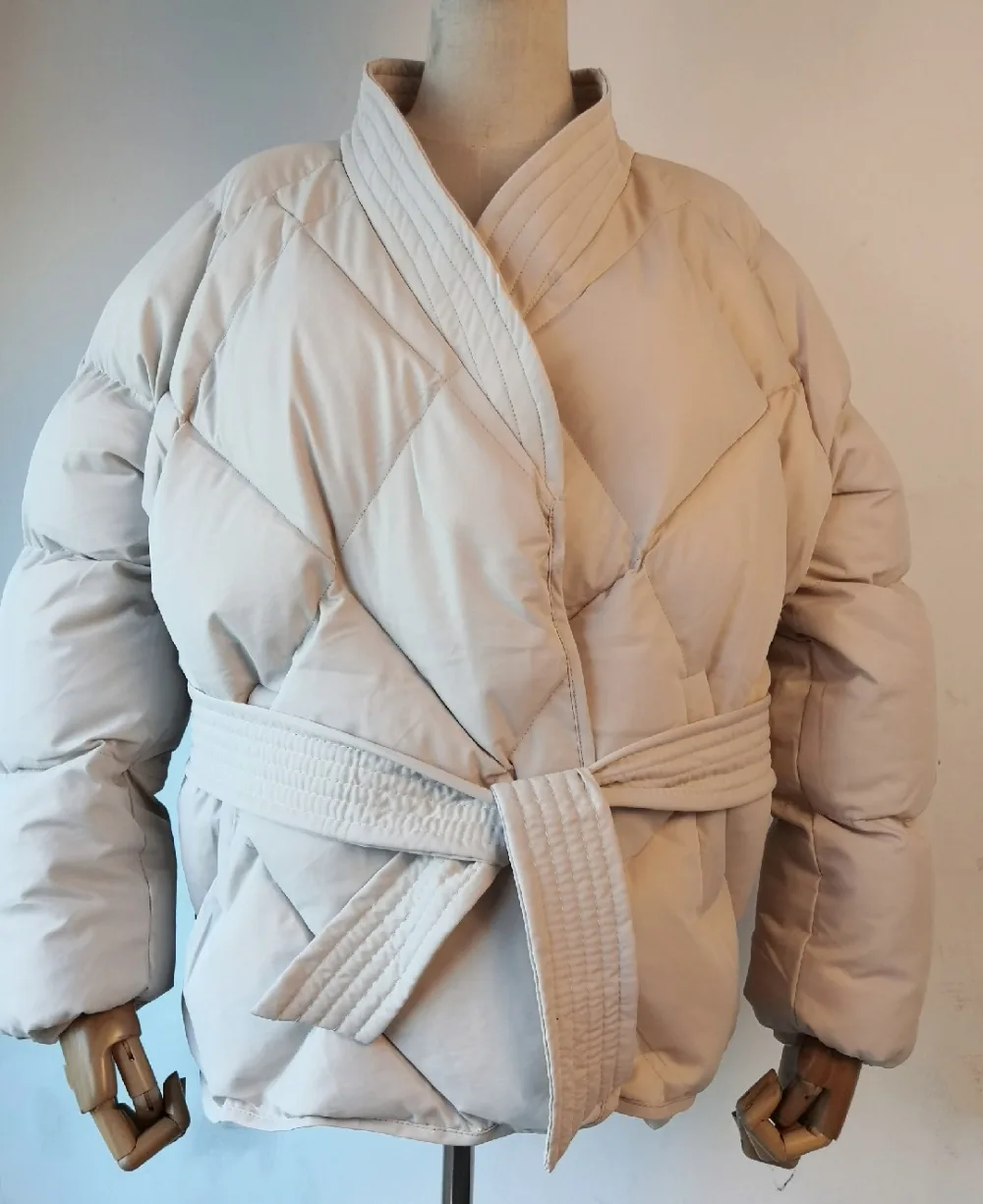 

Women Parkas Jacket 2021 New Women Winter Coat Female Thick High Quality Students Outwear Sweet Women Jacket Plus Size