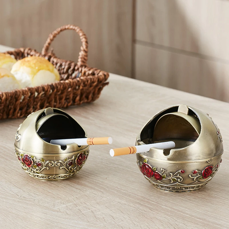 

Round Ashtray Embossed Flower and Castle Creative Vintage Portable Ash Holder Ash Tray for Outdoor Home Indoor office Use