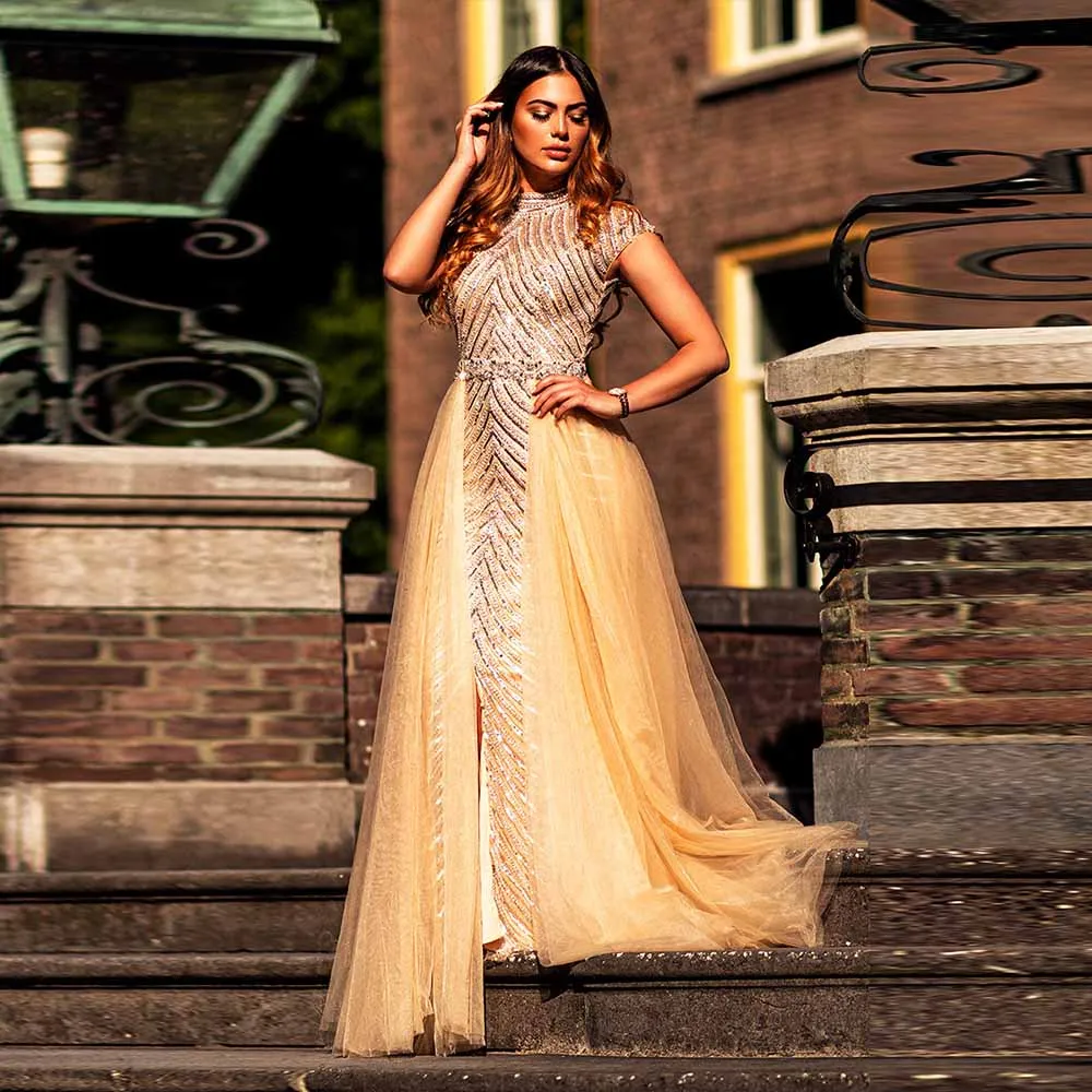 

Elegant Gold Tulle Evening Dress 2020 Long Crystals Beaded Evening Gown Cap Sleeve Slit with Train Robe de Soiree