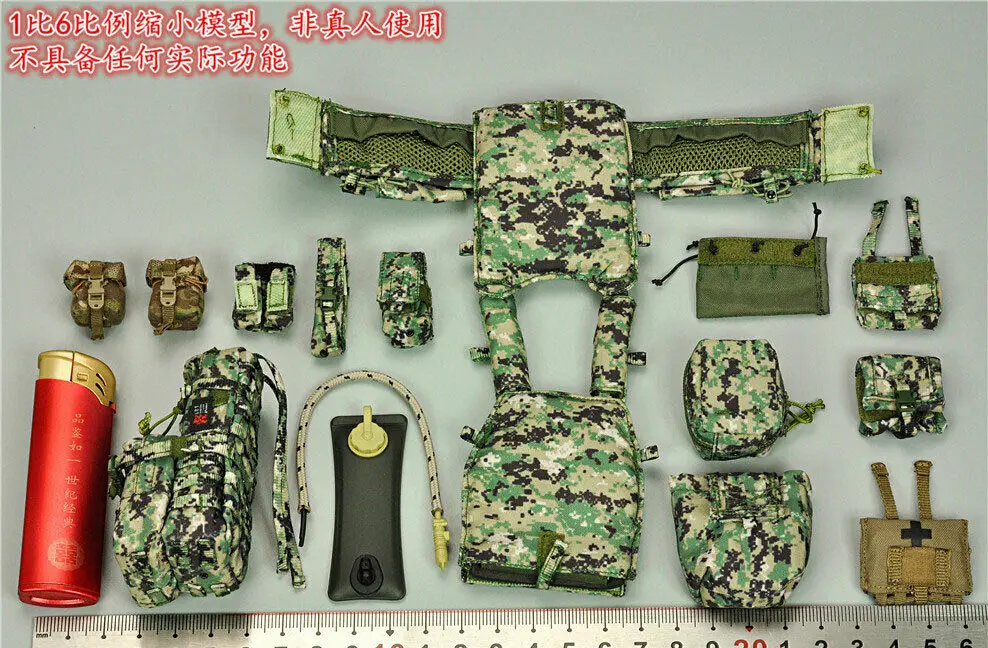 

DAMTOYS DAM 1/6 Scale 78072 U.S. Vest, Backpack and Bag Model for 12"