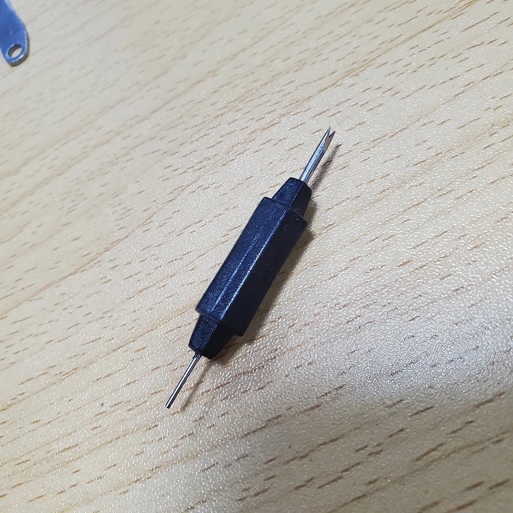 

Стальной ремешок для часов CARLYWET, черный инструмент для снятия ремешка, используется для различных ремешков