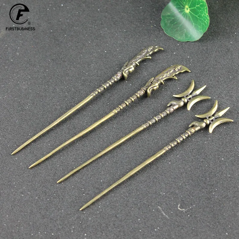 Древнее китайское оружие медный халберд Твердый латунный Бронированный воин