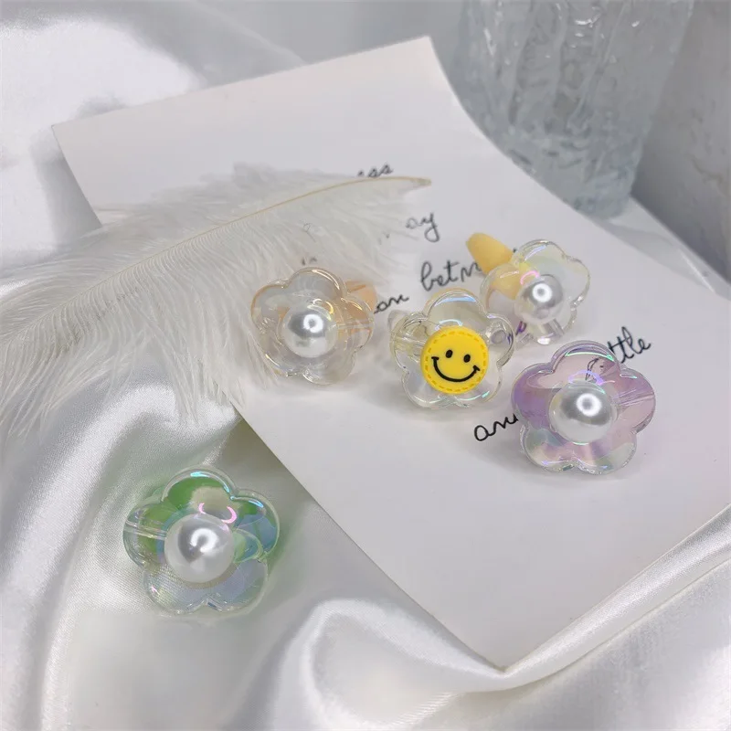 

NEW Cartoon Transparent Acrylic Resin Pearl Finger Rings Candy Shiny Smiley Flower Ring For Women Girl Party Wedding Jewelry
