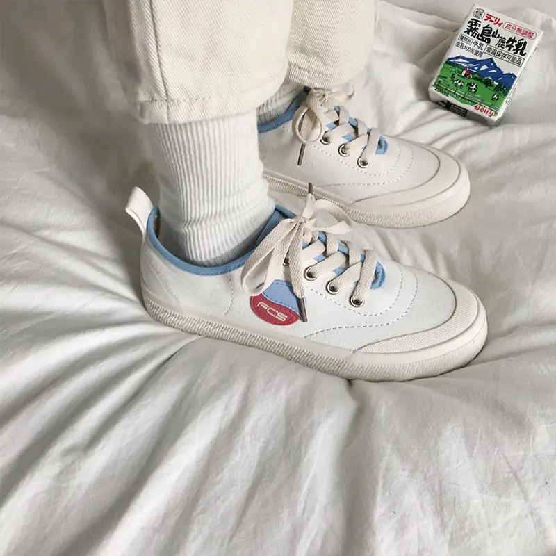 Текстильные туфли для женщин и студентов Корейская версия низких кроссовок