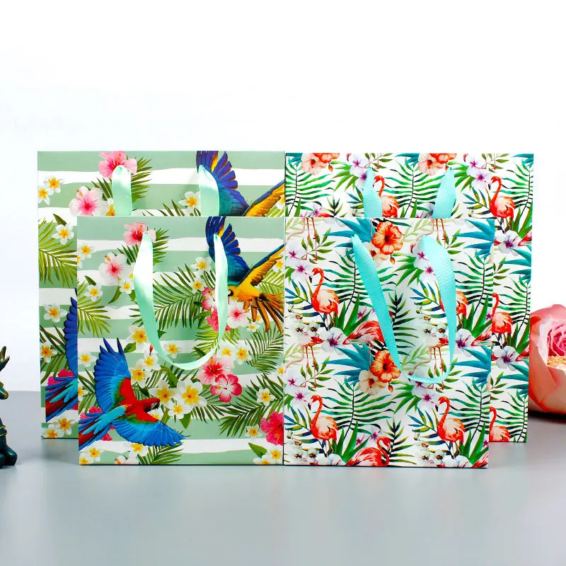 Бумажный подарочный пакет с тропическим попугаем фламинго упаковка для