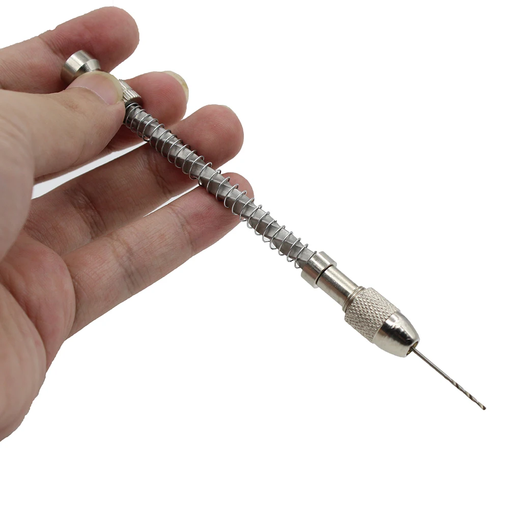 На открытом воздухе винтовая ручная дрель весна руководство провода скручивание