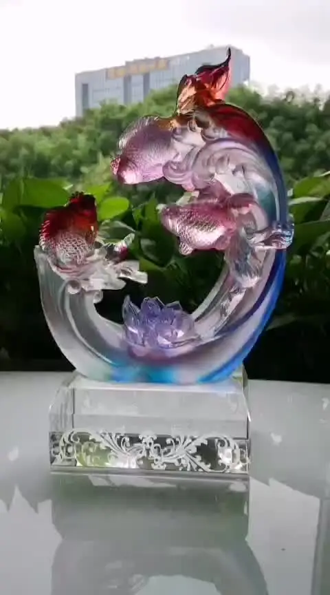 

Glass Art Sculpture Liuli Crystal Innovative Best Business Gifts 2019 Gift Packaging Shenzhen China 10 Pcs OEM/ODM 200*95*260
