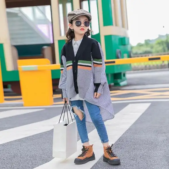 

Cultiseed Girl Korean Striped Patchwork Sweaters Cardigan Jacket Big Children Girls Single Breasted Long Sleeve Loose Sweaters