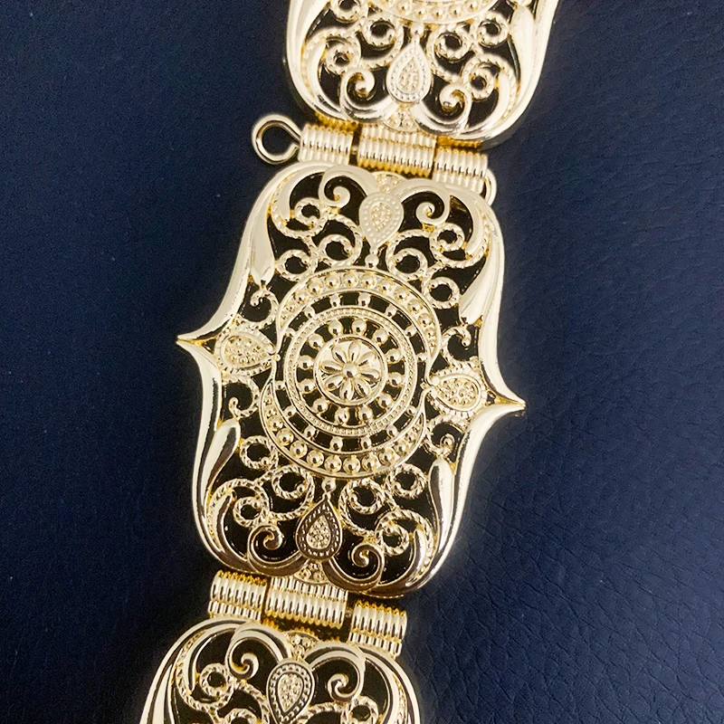 

Beautiful Moroccan Style Classic Caftan Women's Wedding Dress Jewelry Metallic Belt Noble Crystal Hollow Floral Waist Chain