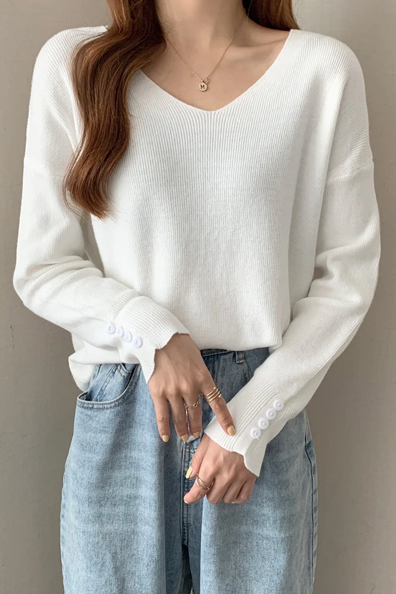 

Korean style long-sleeved Bottoming Shirt pullover V-neck autumn/winter thin solid color Fashion Wild loose sweater women traf