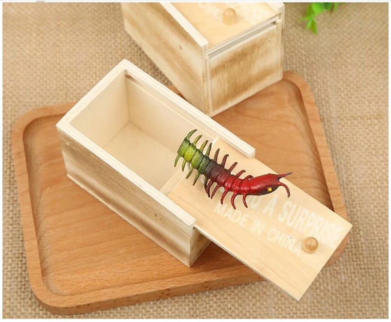 Деревянная коробка для розыгрышей и Пауков на День дурака игрушка розыгрыша