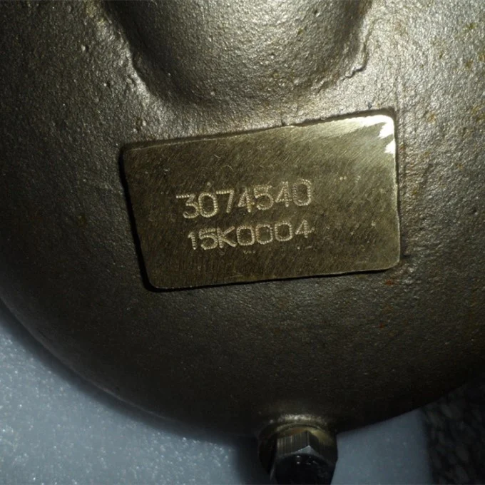 

CCEC Genuine K19 Marine engine 3074540 sea water pump spare parts