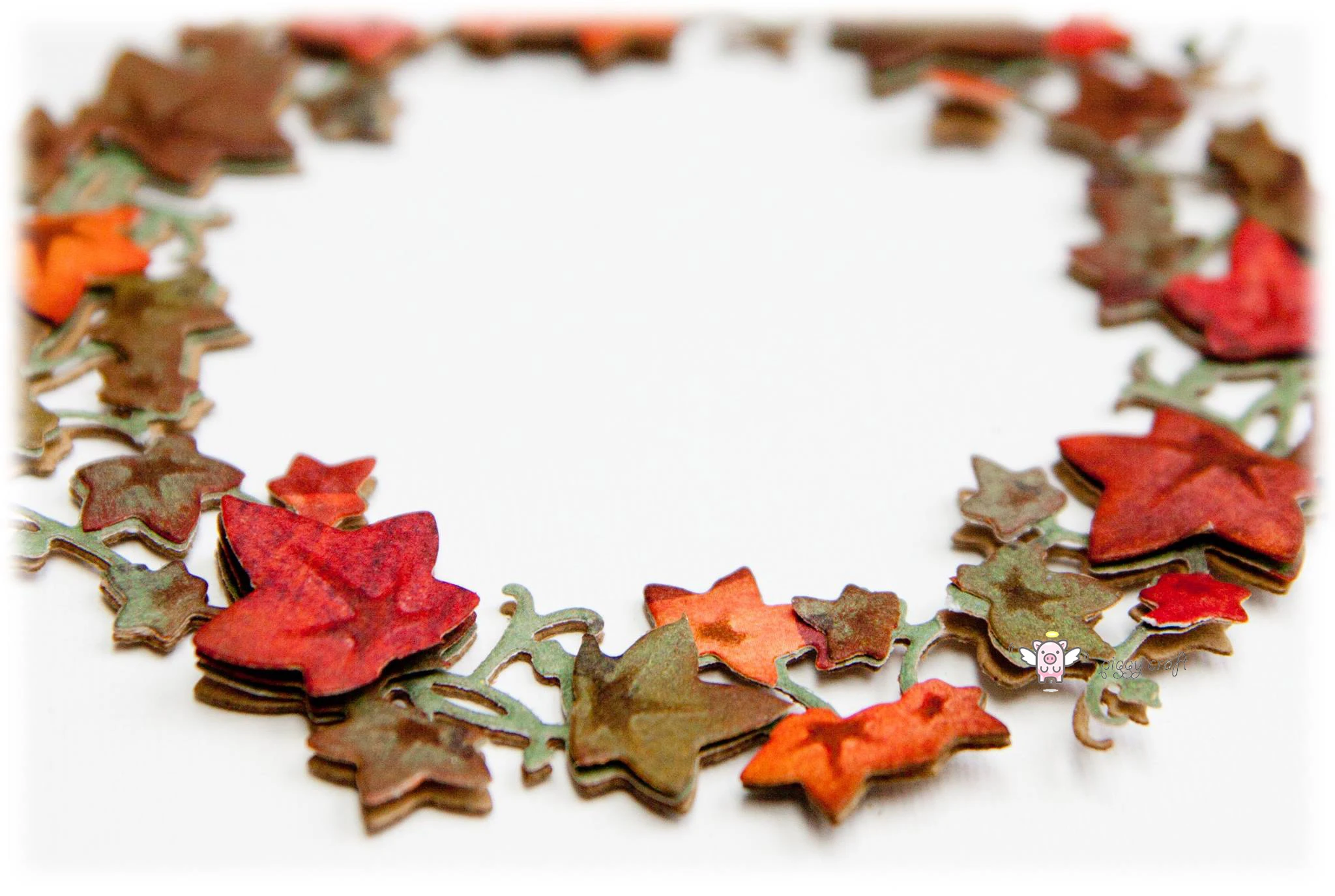 

Maple Leaf Ring metal Cutting Dies Stencils DIY Scrapbooking Paper/photo Cards Embossing Dies