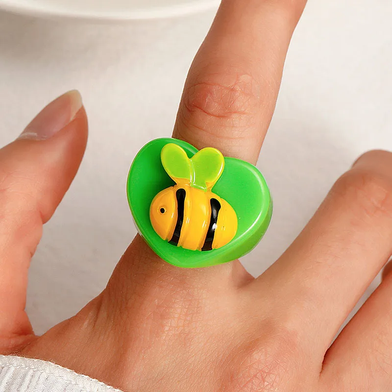

Cute Fruit Y2K Rings New Vintage Acrylic Heart Ring Cold Wind Love Heart Resin Rings For Women Girls Summer Fashion Jewelry