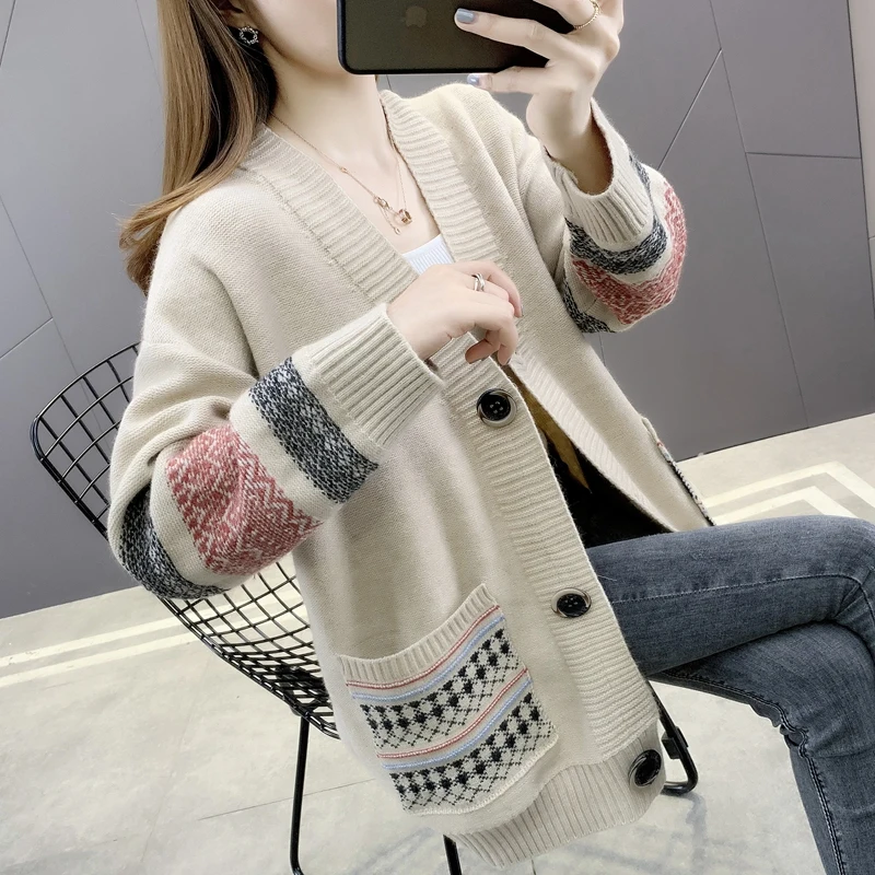 

5823t zone 1] - real shot jacquard pocket V-neck cardigan 48