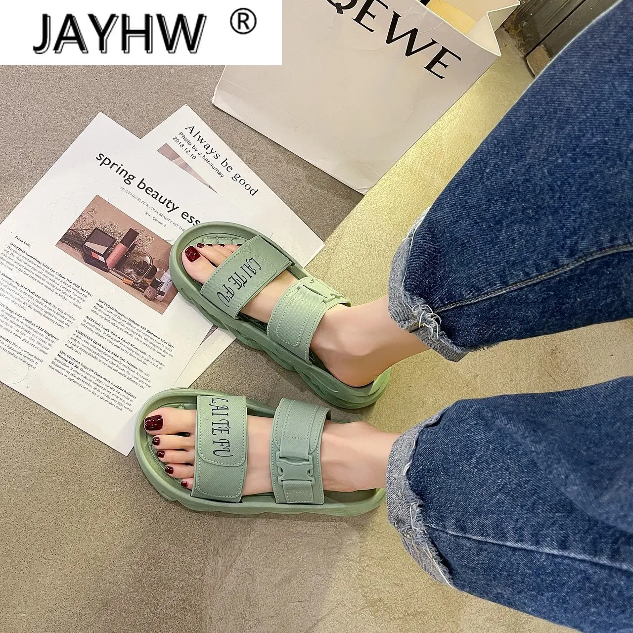 

2021 New Summer Flip-Flops Women's Rubber-soled Slippers Women's Outer Wear Fashion Flat Casual Sandals Casual Beach Shoes